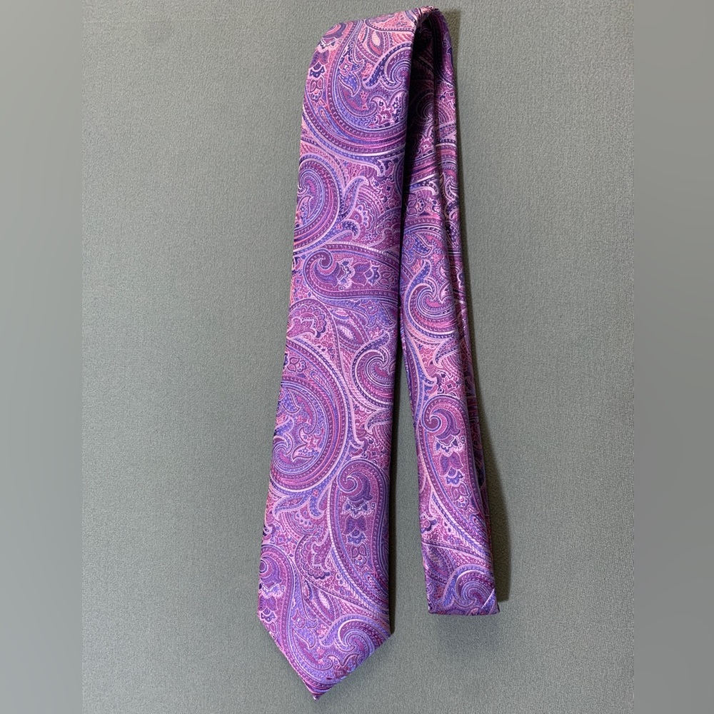 Michael Kors Purple Paisley Men Tie